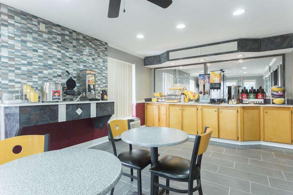 Days Inn By Wyndham Forest Faciliteiten foto